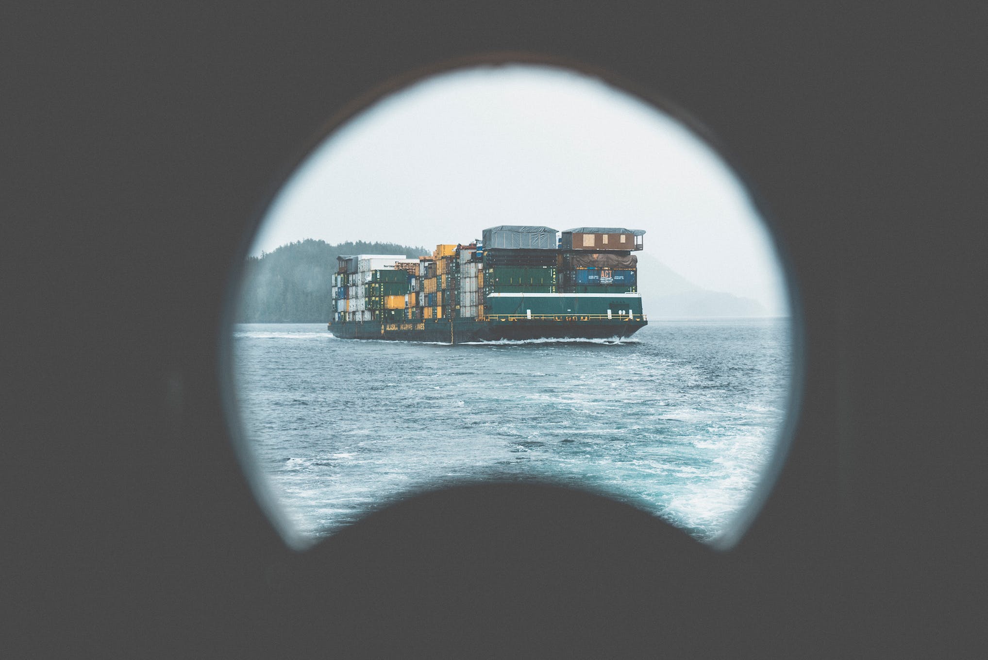Trade Stories: Three Generations In the Wheelhouse of a Tugboat