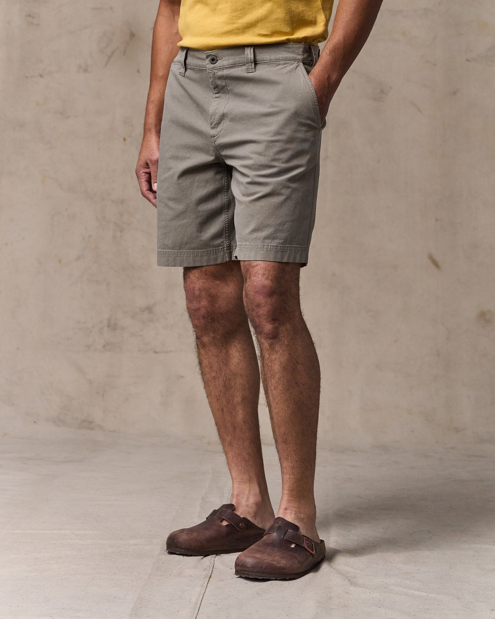 image of a model wearing Filson's Granite Mountain 9" Shorts - Hawk Brown