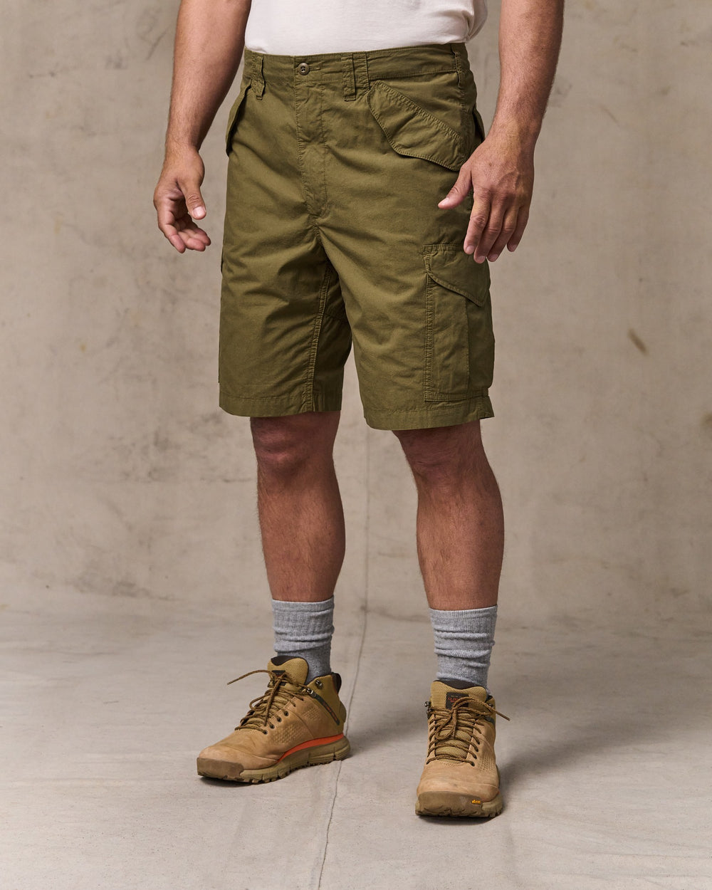 Tropical Poplin Cargo Short - Military Olive